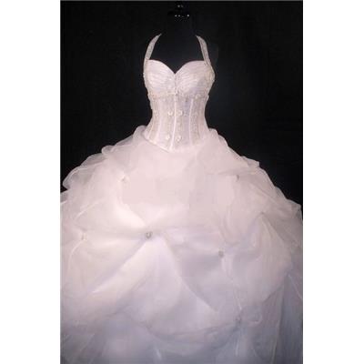 Destockage Robe de mariée Sissi blanche T 36, 44 , 48 et 52 princesse organza 