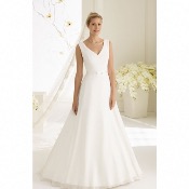 Robe de mariée Dalila ivoire trapèze simple et raffinée T 36 à 54