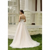 Achat en ligne, Robe de mariée Cecile ivoire ou Pink/Nude T 32 à 58 avec bretelles et broderies