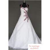 Achat en ligne  ! Robe de mariée Joy T 34 à 54 blanche et bordeaux