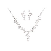 Parure de mariée avec cristaux et perles