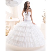Jupon de marie princesse 5 cerceaux et 510 cm de circonfrence 