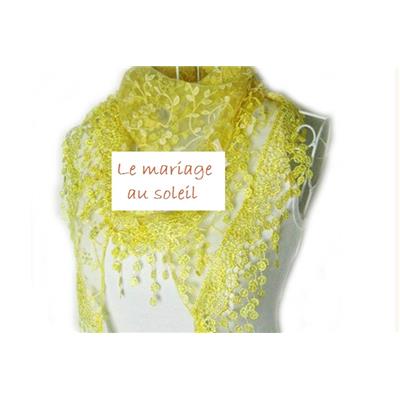 1€  Destockage Etole dentelle jaune