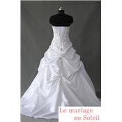 Achat en ligne, Robe de mariée Jade blanche T 40 satin broderies