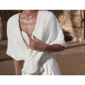 Bolro de marie chaud Ivoire en tricot