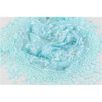 Etole dentelle bleu clair