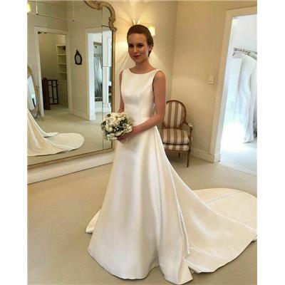 Robe de mariée Léa blanche T38 satin, dos nu, noeud au dos