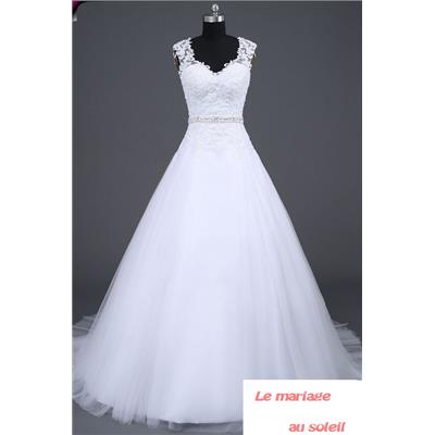 Achat en ligne. Robe de mariée Mia bretelle dentelle blanche T 34 à 54