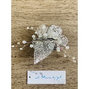 Barrette clip pour coiffure de mariage fleurs 3D ivoire et argenté