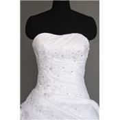 Achat en ligne! Robe de mariée Scarlett T 34 à 54 blanche tulle broderies