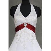 Exclusivité Internet  Robe de mariée Mérédith T 34 a 54 blanche et bordeaux avec traîne