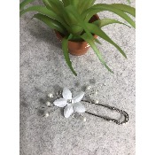 Remonte-traîne fleur pour robe de mariée fait à la main 